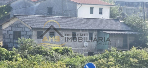 Moradia T3 para Venda em Arões (São Romão)