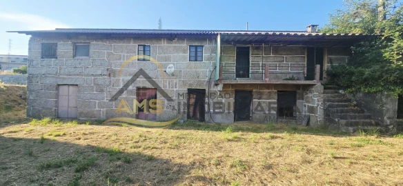 Moradia T3 para Venda em Arões (São Romão)