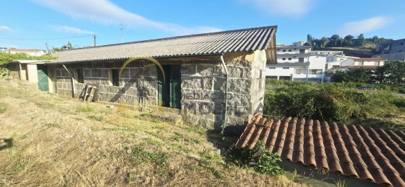 Moradia T3 para Venda em Arões (São Romão)