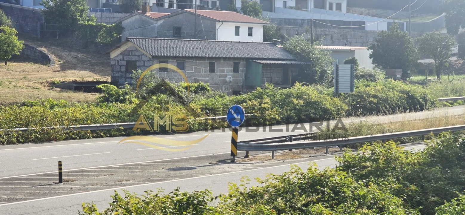 Moradia T3 para Venda em Arões (São Romão) Foto 9