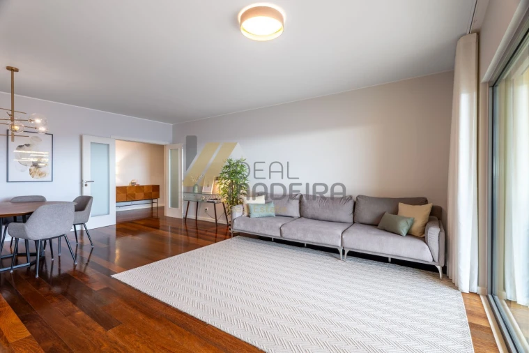 Apartamento T3 para Venda em São Martinho Foto 7