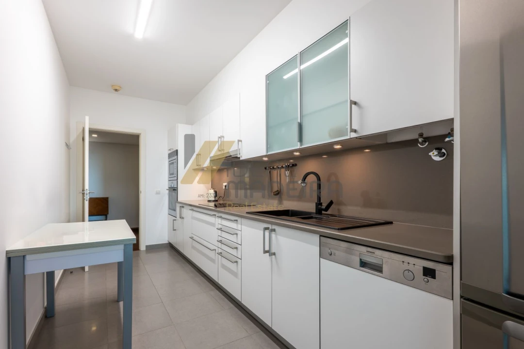 Apartamento T3 para Venda em São Martinho Foto 17