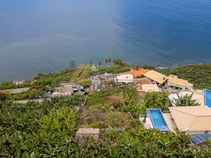 Terreno para Venda em Canhas Foto 9
