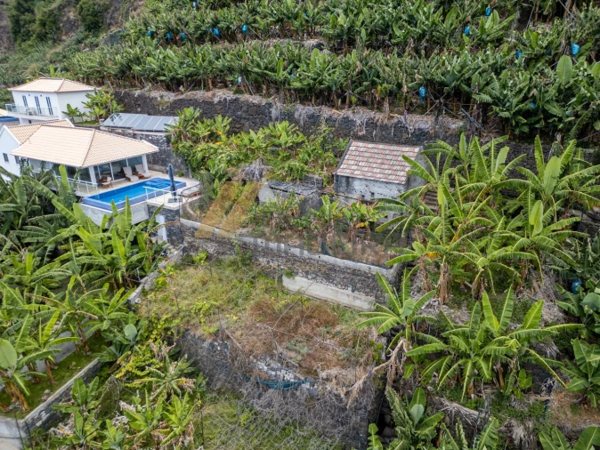 Terreno para Venda em Canhas Foto 6
