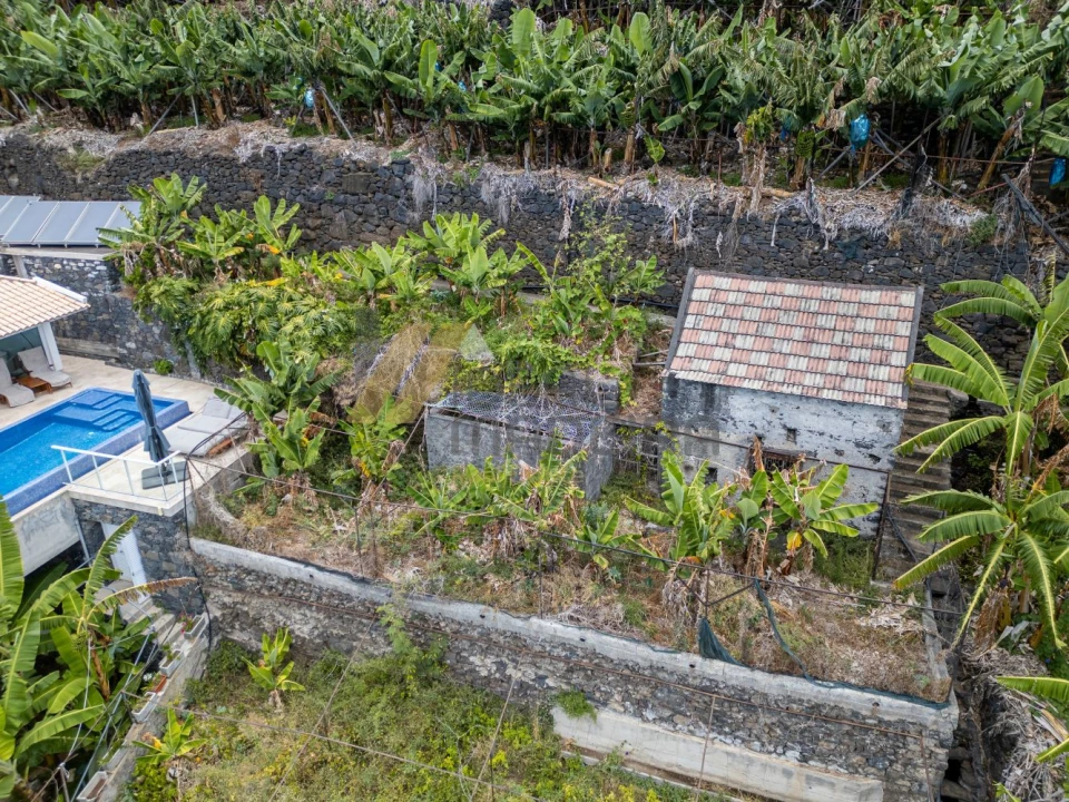Terreno para Venda em Canhas Foto 7