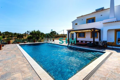 Moradia T4 para Venda em Conceição e Cabanas de Tavira