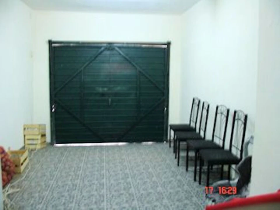 Moradia T5 para Venda em Rabo de Peixe Foto 8