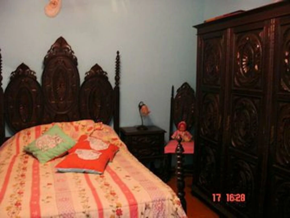 Moradia T5 para Venda em Rabo de Peixe Foto 3