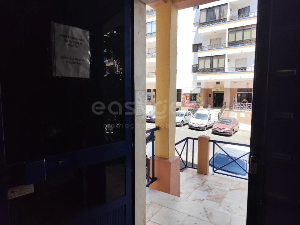 Apartamento T2 para Venda em Algueirão-Mem Martins Foto 20