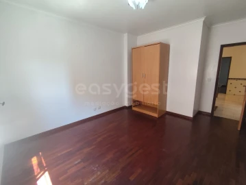 Apartamento T2 para Venda em Algueirão-Mem Martins