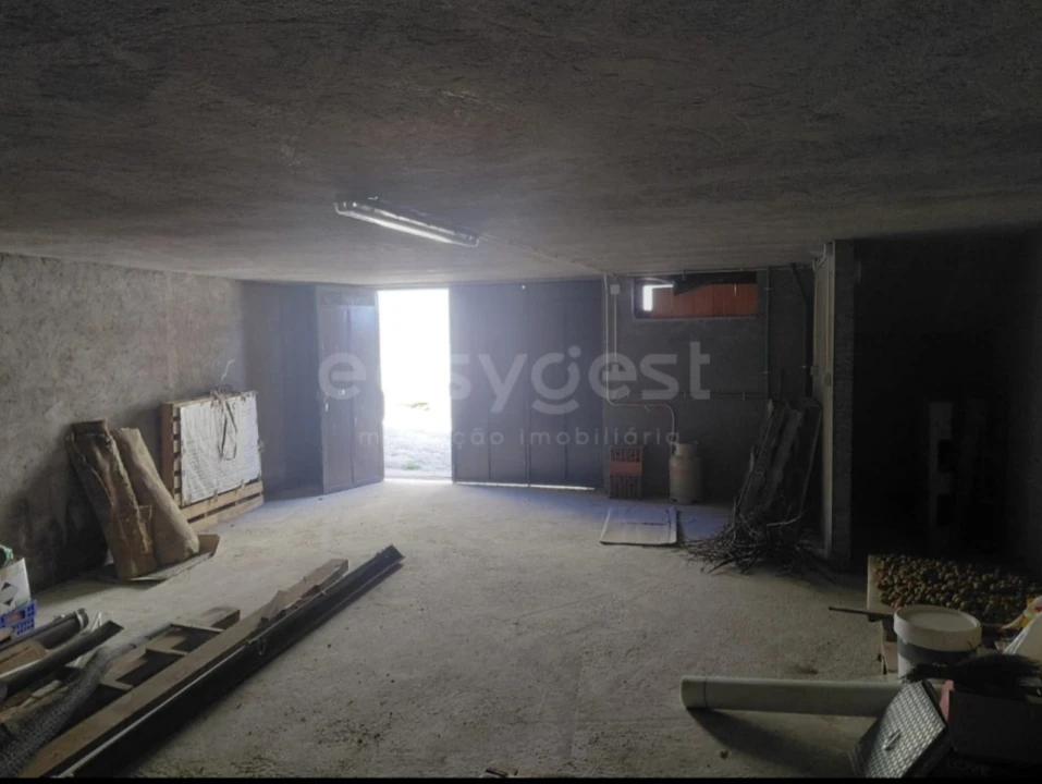 Moradia T2 para Venda em Vilarinho dos Galegos e Ventozelo Foto 13