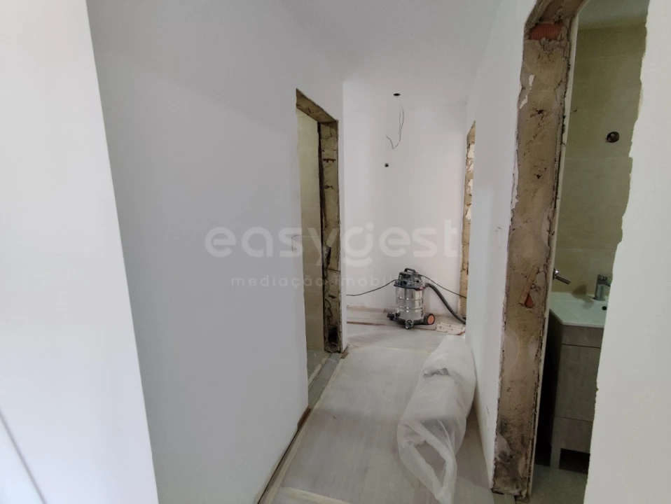Apartamento T3 para Venda em Cacém e São Marcos Foto 10