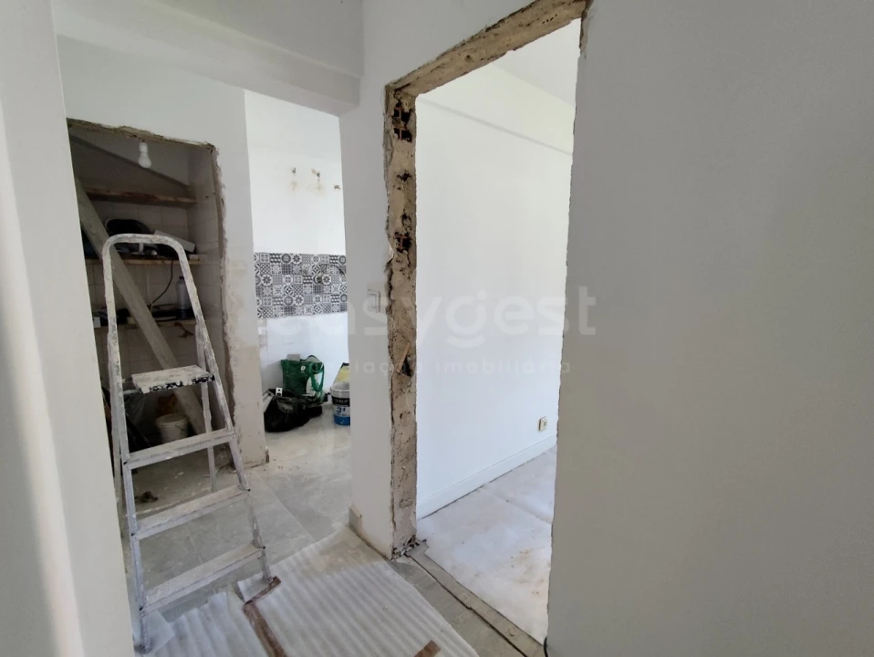 Apartamento T3 para Venda em Cacém e São Marcos Foto 11