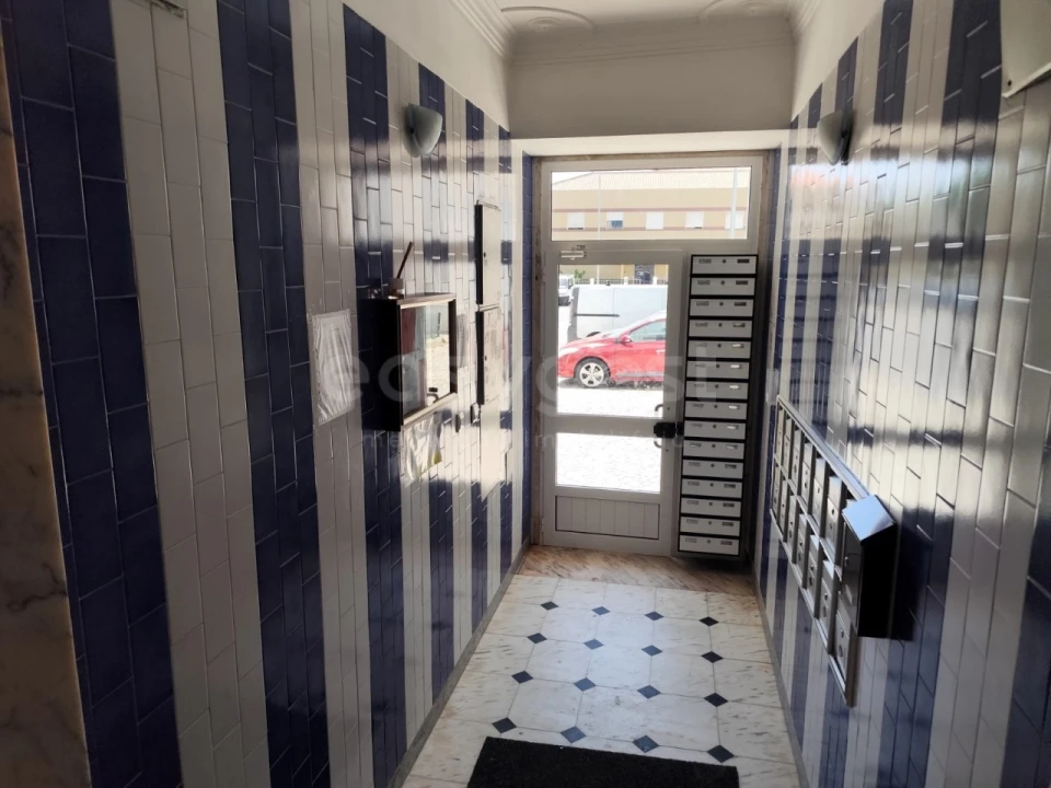 Apartamento T3 para Venda em Cacém e São Marcos Foto 14