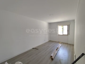 Apartamento T3 para Venda em Cacém e São Marcos