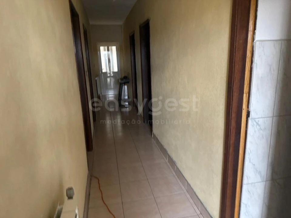 Moradia T6 para Venda em Urros e Peredo dos Castelhanos Foto 7