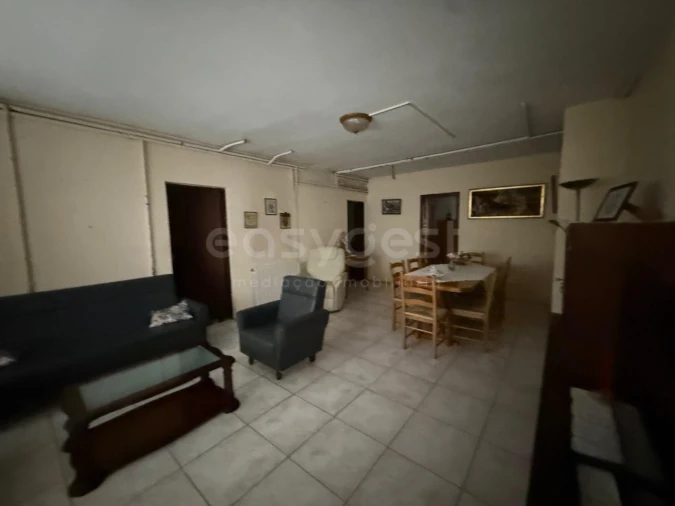 Moradia T6 para Venda em Urros e Peredo dos Castelhanos Foto 5