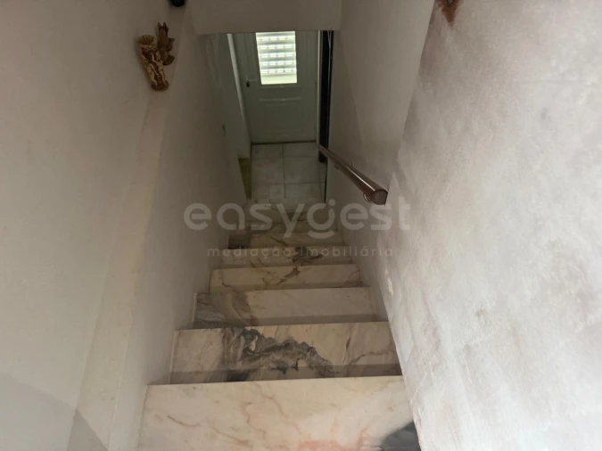 Moradia T6 para Venda em Urros e Peredo dos Castelhanos Foto 6