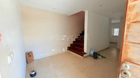 Moradia T4 para Venda em Alcabideche