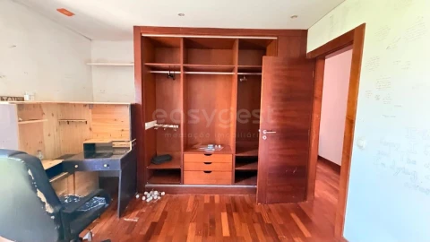 Moradia T4 para Venda em Alcabideche