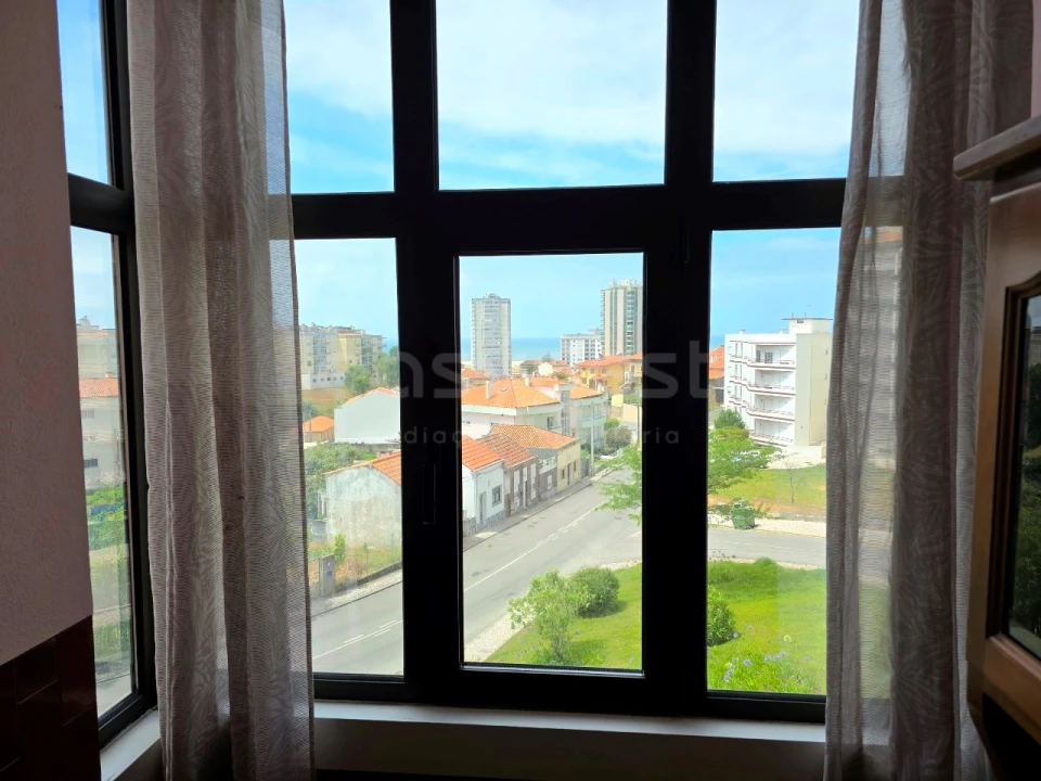 Apartamento T3 para Venda em Buarcos Foto 21