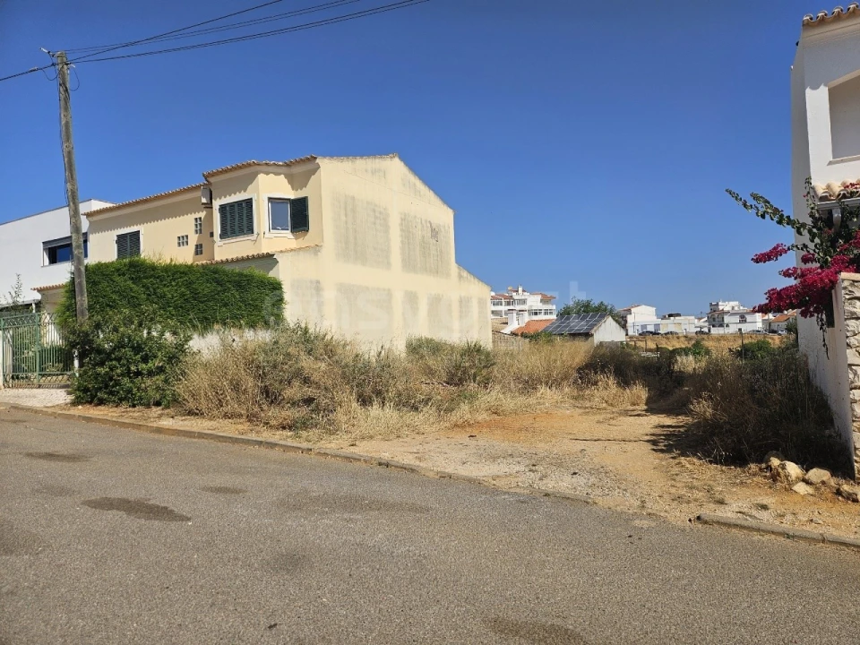 Terreno para Venda em Estômbar e Parchal Foto 4