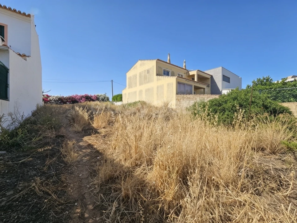 Terreno para Venda em Estômbar e Parchal Foto 7