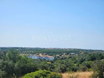 Terreno para Venda em Estômbar e Parchal