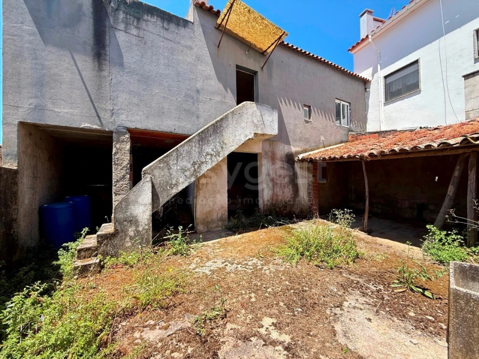 Moradia T2 para Venda em Roliça Foto 21