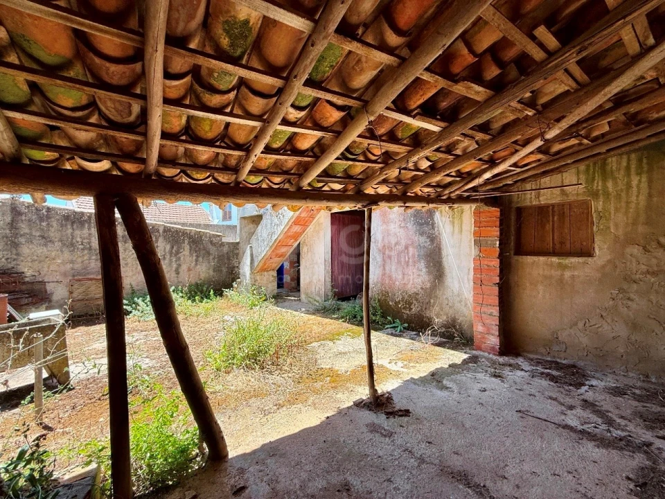 Moradia T2 para Venda em Roliça Foto 22