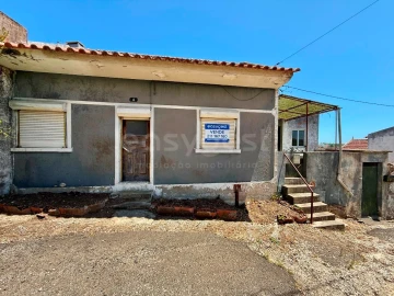 Moradia T2 para Venda em Roliça