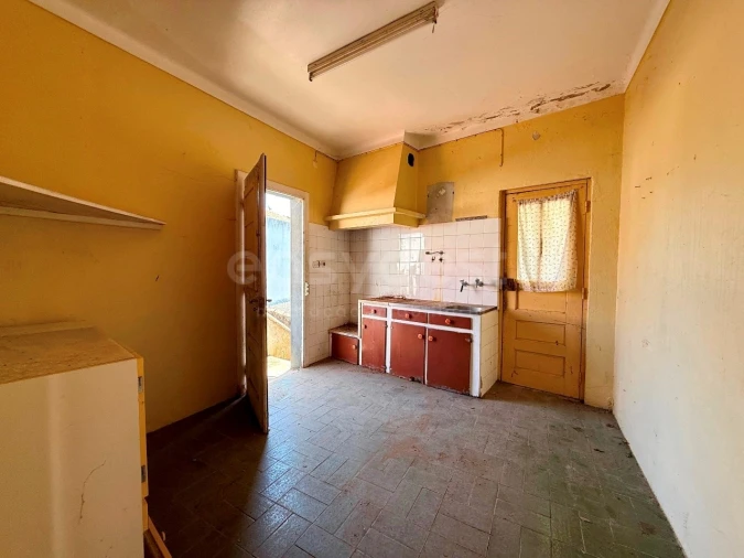 Moradia T2 para Venda em Roliça Foto 18