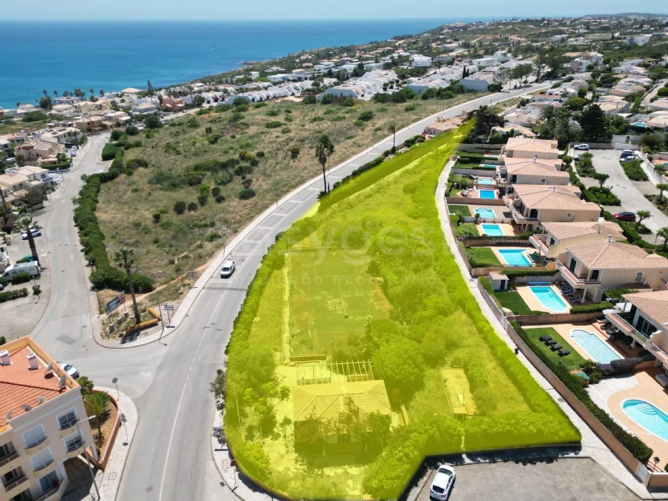 Terreno para Venda em Luz Foto 2