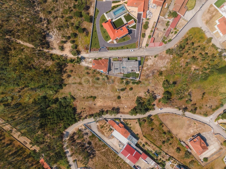 Terreno para Venda em Marrazes e Barosa Foto 1