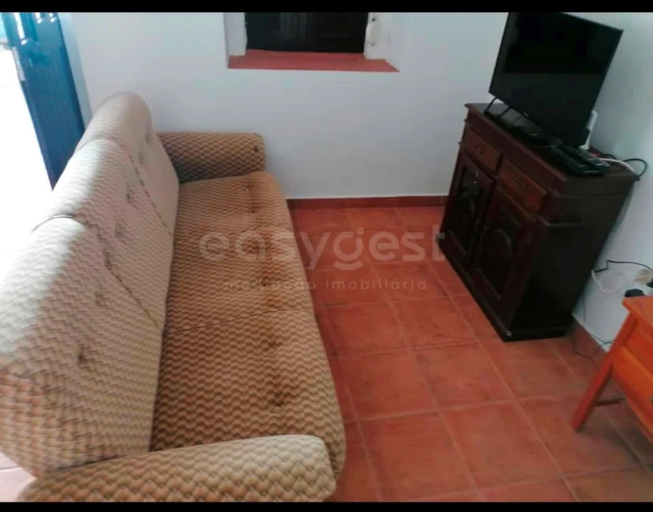 Moradia T2 para Venda em Ferreira do Alentejo e Canhestros Foto 2