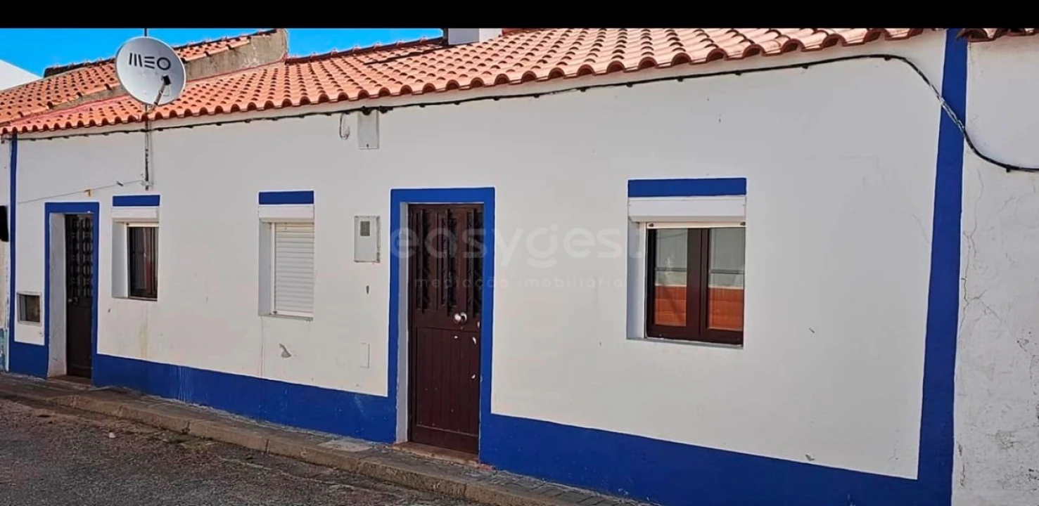 Moradia T2 para Venda em Ferreira do Alentejo e Canhestros Foto 4
