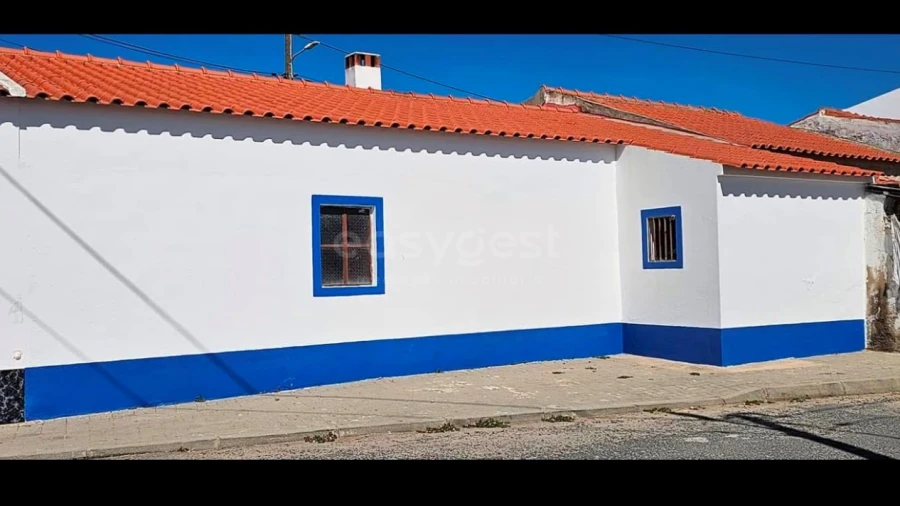 Moradia T2 para Venda em Ferreira do Alentejo e Canhestros