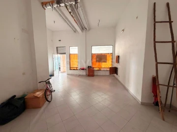 Loja para Venda em Setubal (São Sebastião)