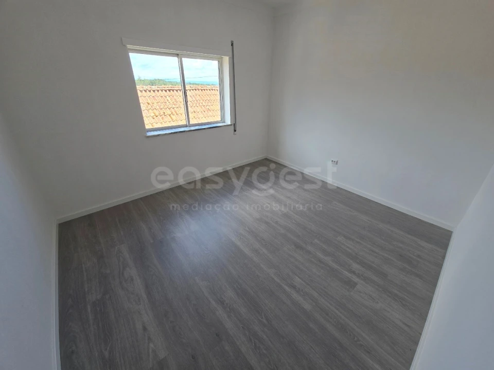 Moradia T3 para Venda em São João da Boa Vista Foto 10