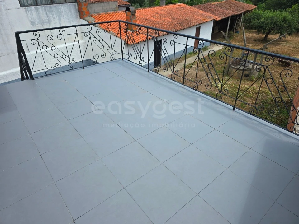 Moradia T3 para Venda em São João da Boa Vista Foto 14