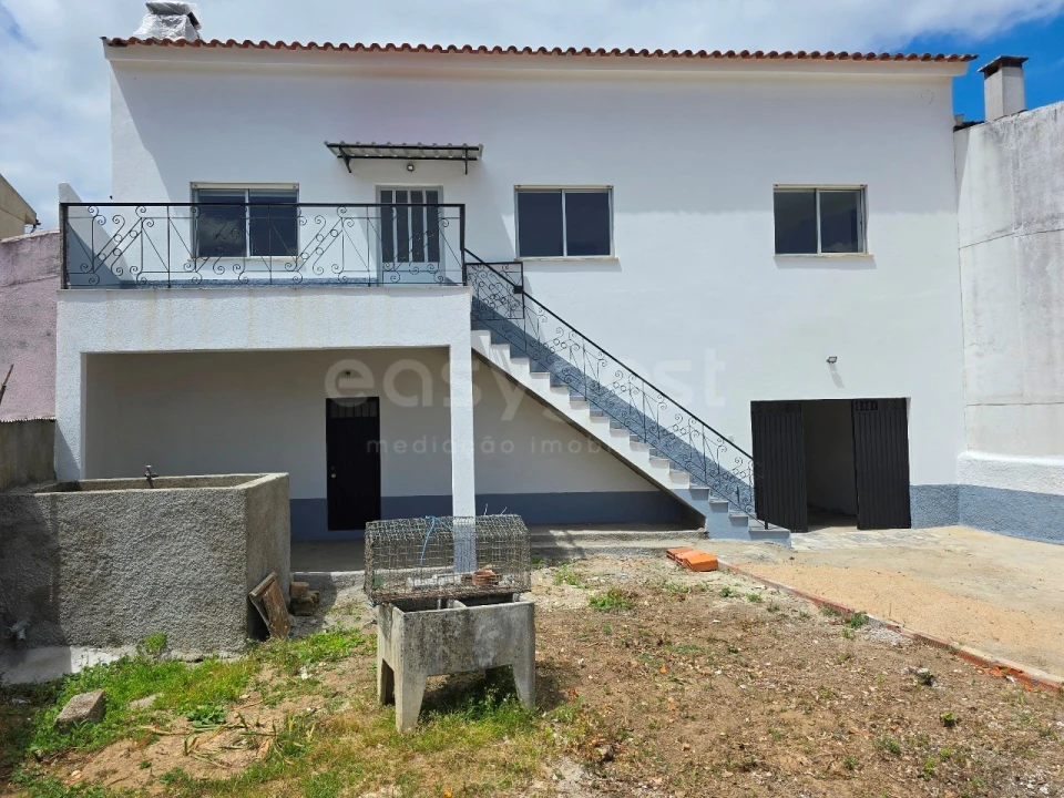 Moradia T3 para Venda em São João da Boa Vista Foto 20