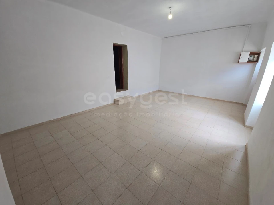 Moradia T3 para Venda em São João da Boa Vista Foto 28