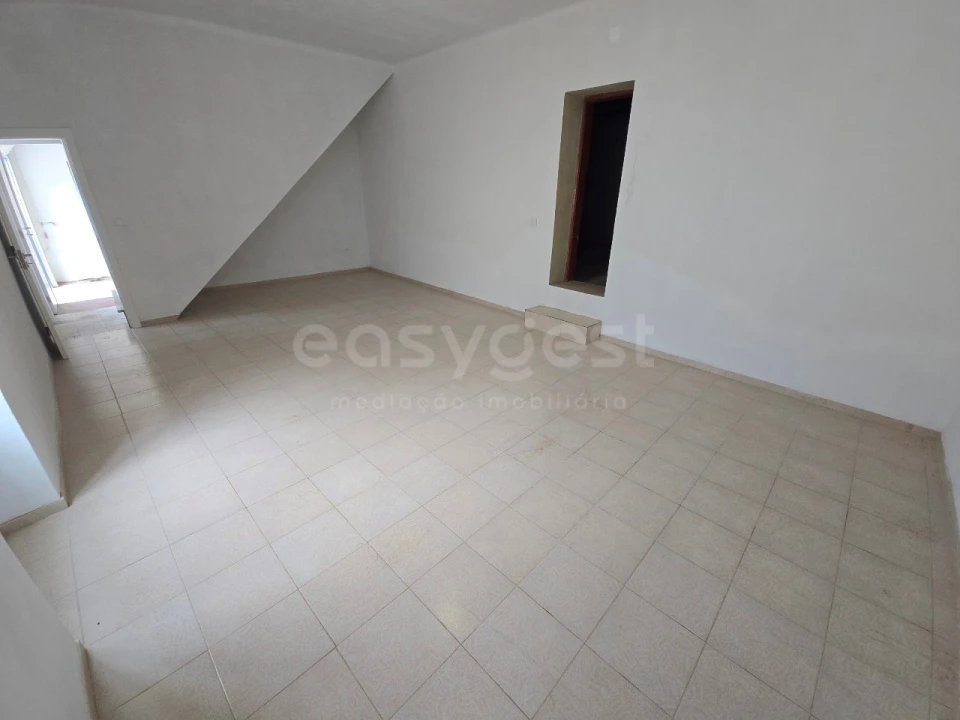 Moradia T3 para Venda em São João da Boa Vista Foto 29