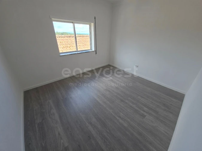 Moradia T3 para Venda em São João da Boa Vista Foto 10