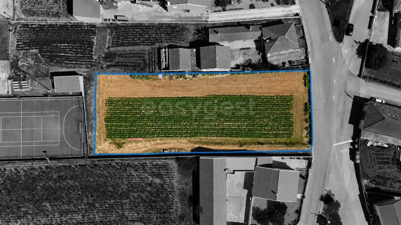 Terreno para Venda em Serra D'El-Rei Foto 7