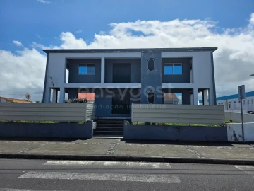 Apartamento T1 para Venda em Madalena