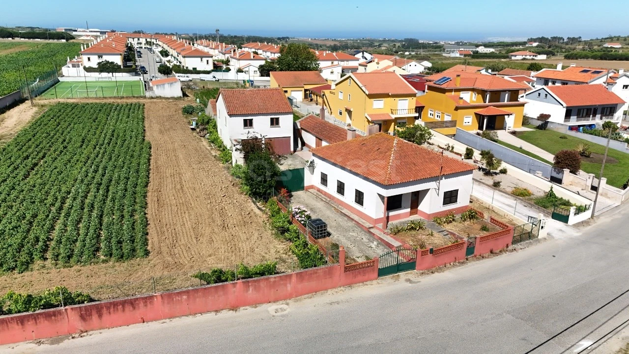 Moradia T4 para Venda em Serra D'El-Rei Foto 3