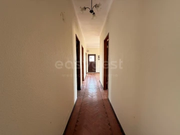 Moradia T4 para Venda em Serra D'El-Rei