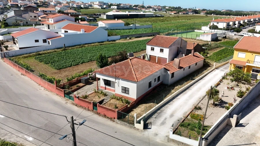 Moradia T4 para Venda em Serra D'El-Rei