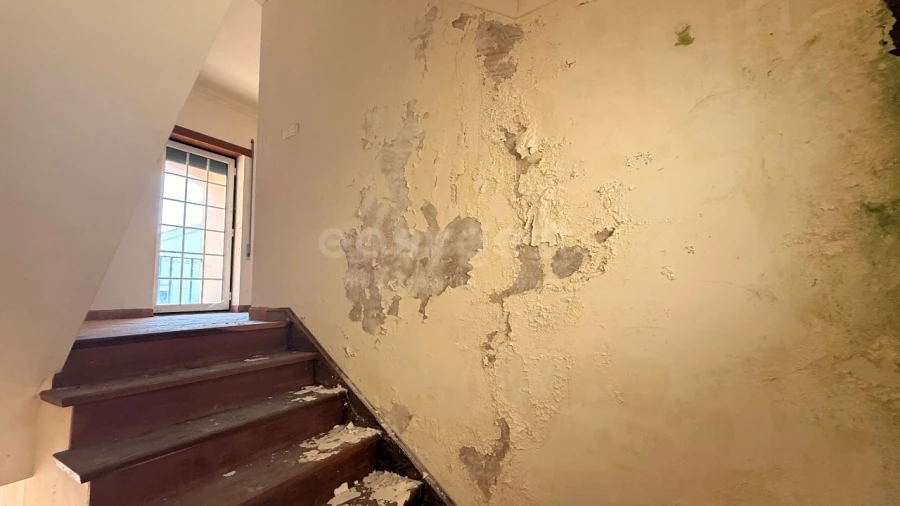 Prédio para Venda em Tortosendo Foto 17